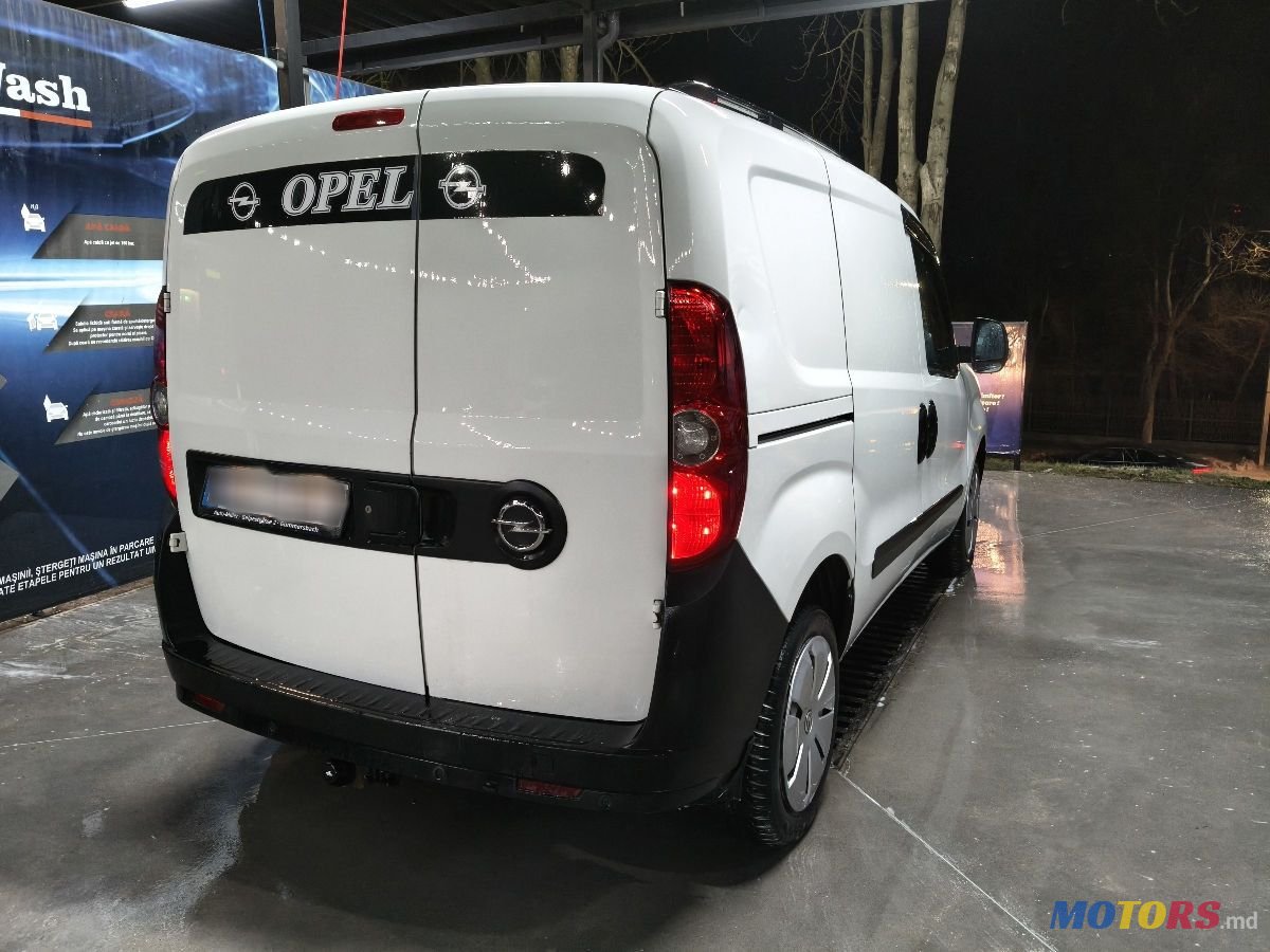2015' Opel Combo photo #4