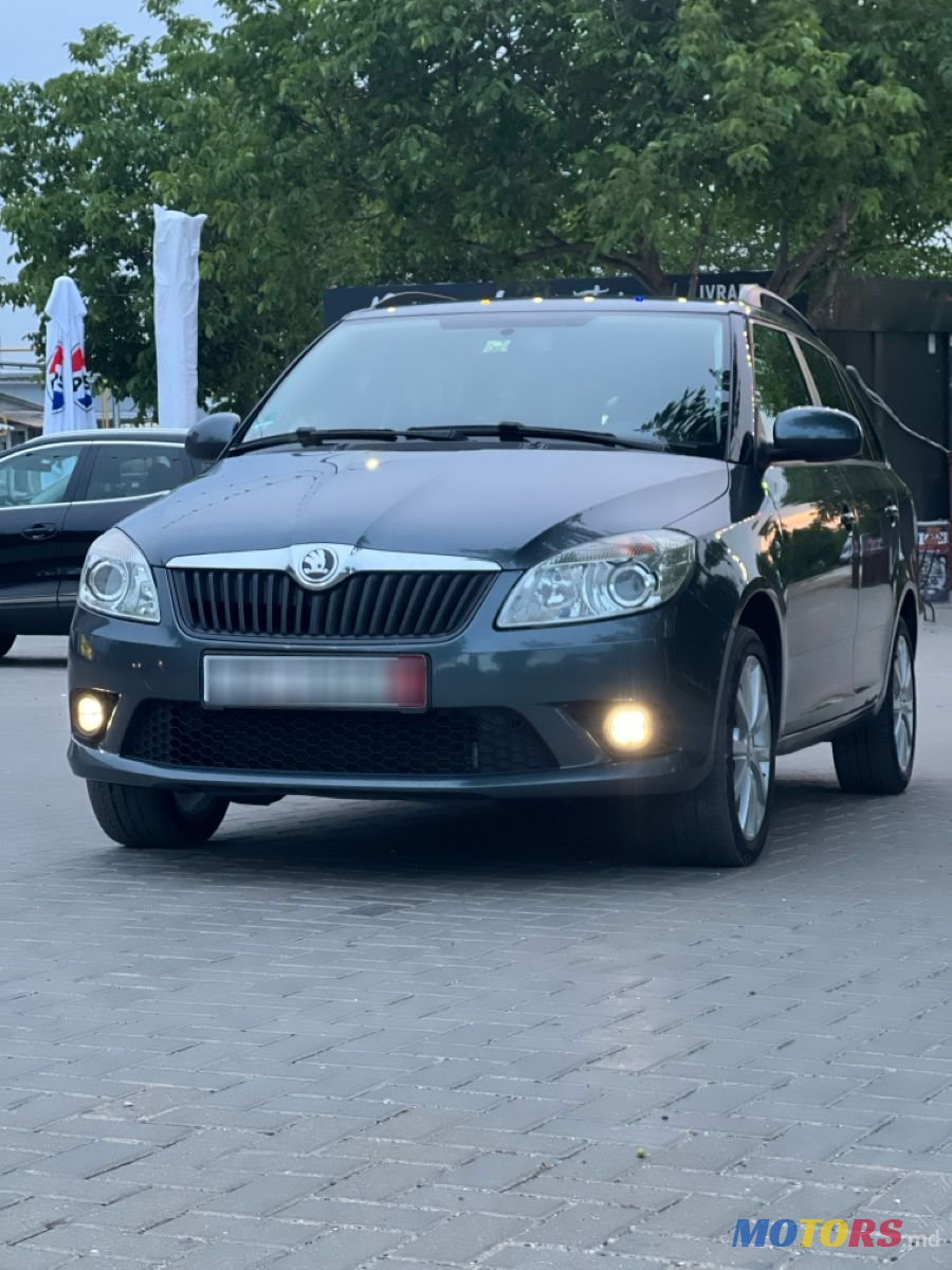 2014' Skoda Fabia photo #1