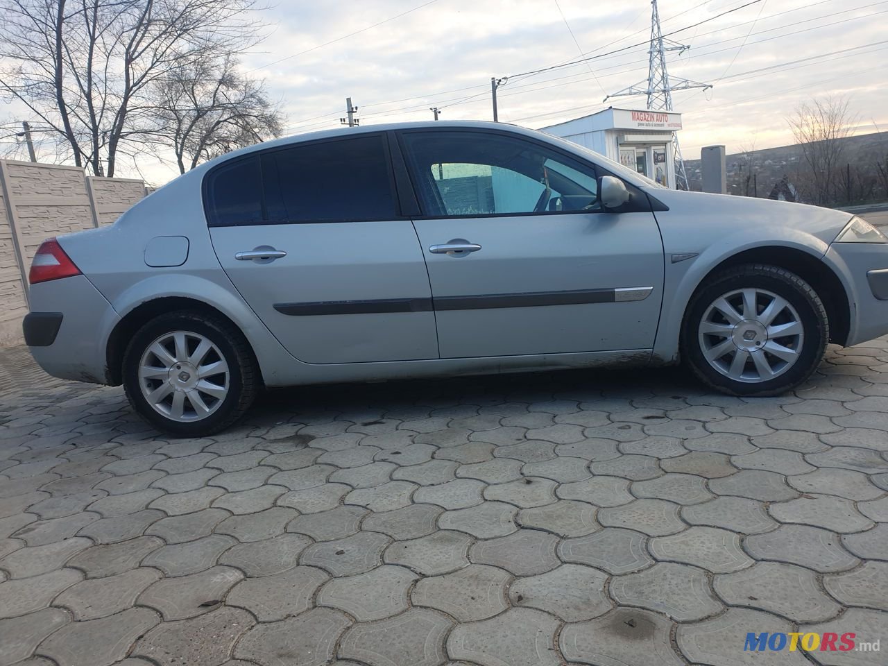 2004' Renault Megane photo #3