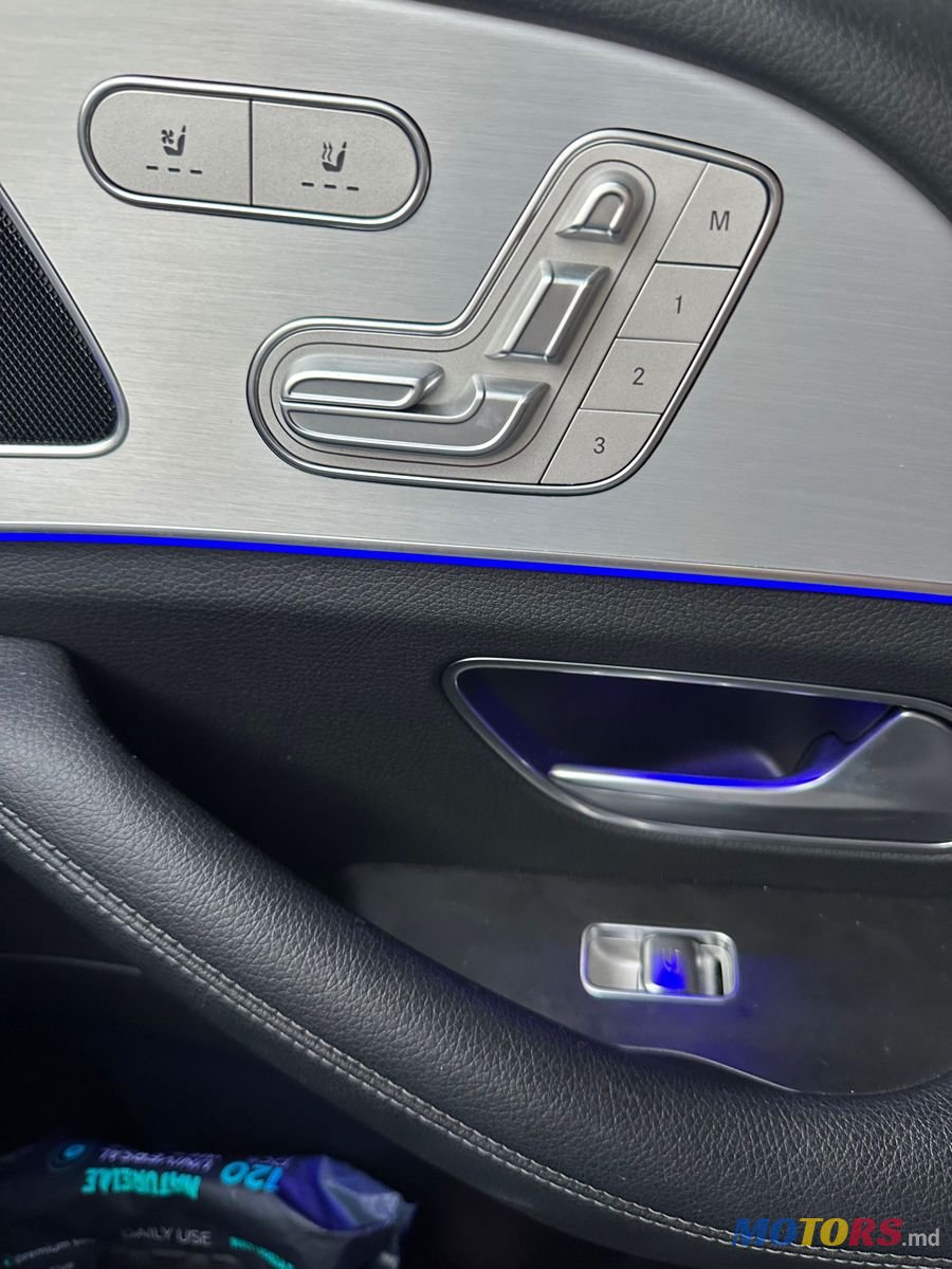 2020' Mercedes-Benz GLE photo #6