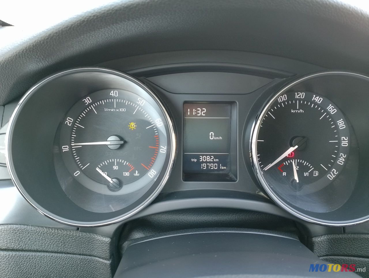 2009' Skoda Superb photo #4