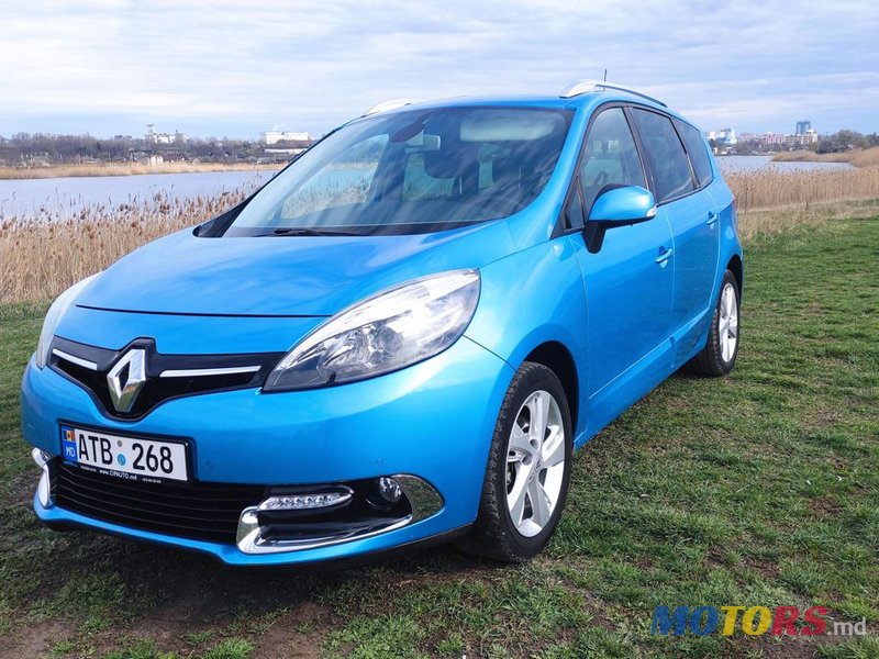 2014' Renault Grand Scenic photo #3