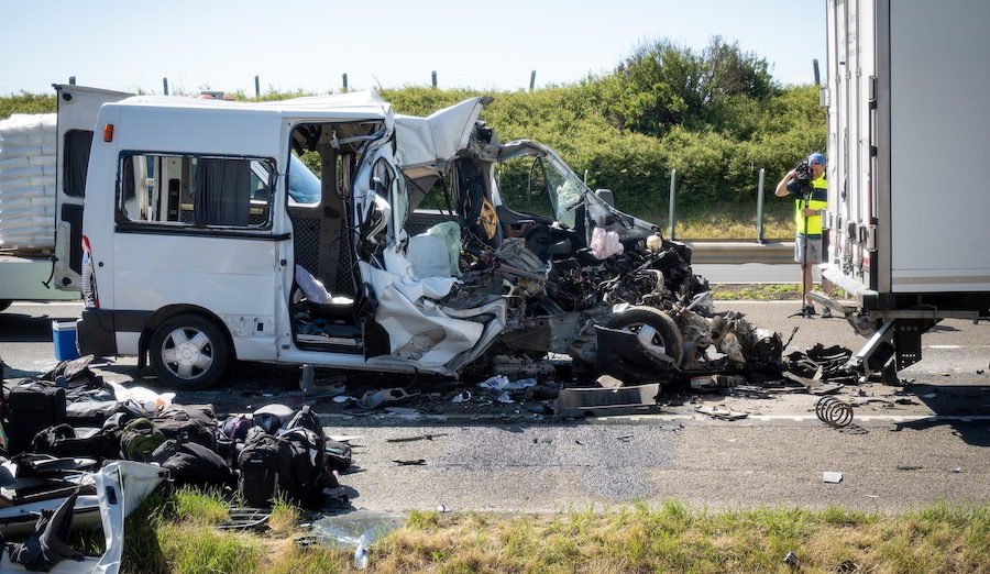 Accident deosebit de grav cu moldoveni în Ungaria. A reacționat și Maia Sandu