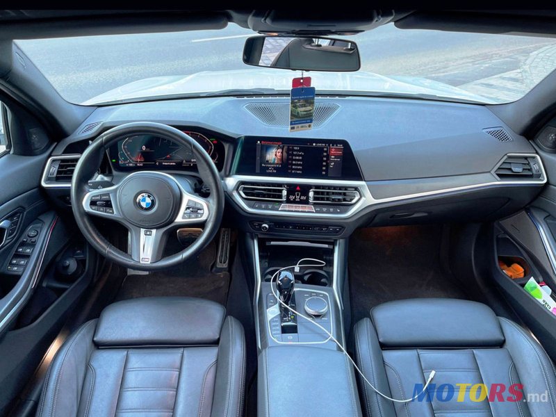 2021' BMW 3 Series photo #6