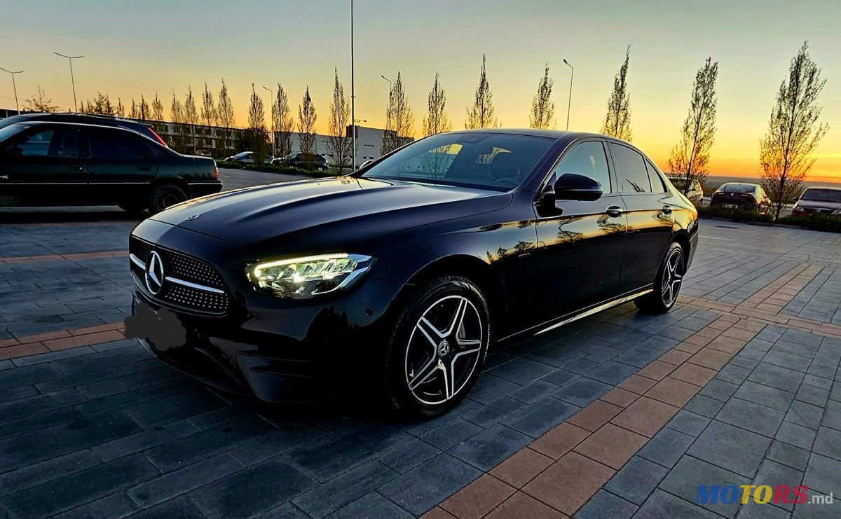 2021' Mercedes-Benz E-Class photo #6