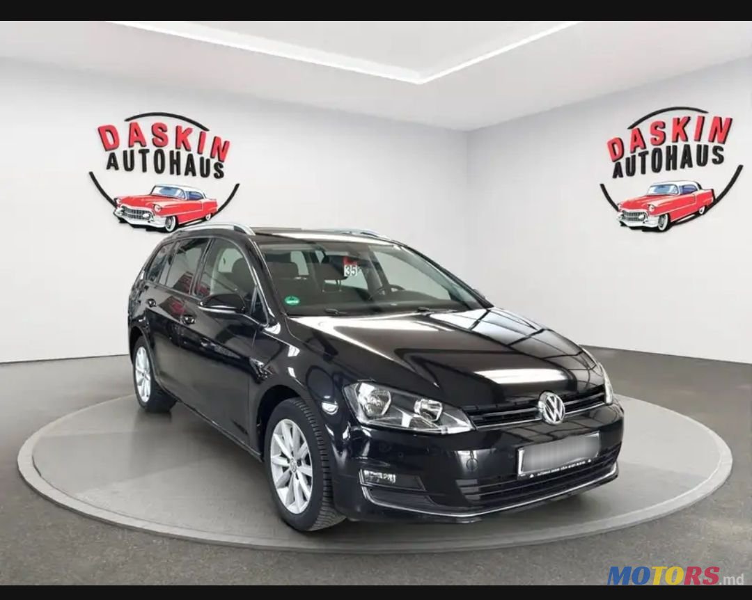 2015' Volkswagen Golf photo #2