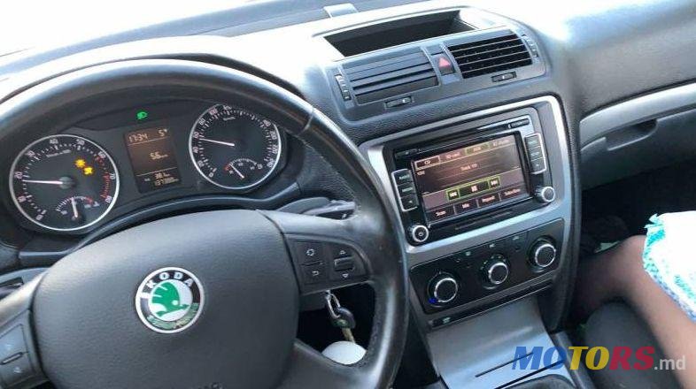 2011' Skoda Octavia photo #2