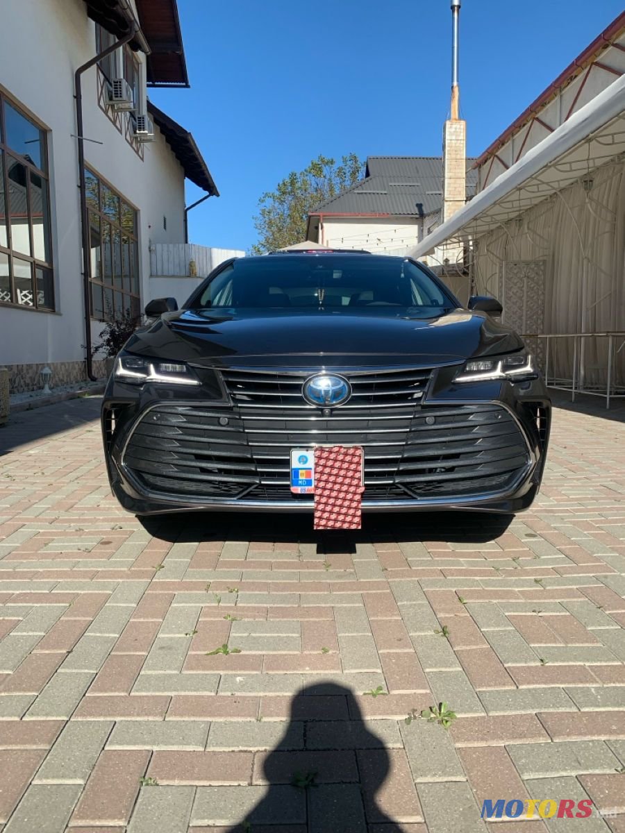 2021' Toyota Avalon photo #1