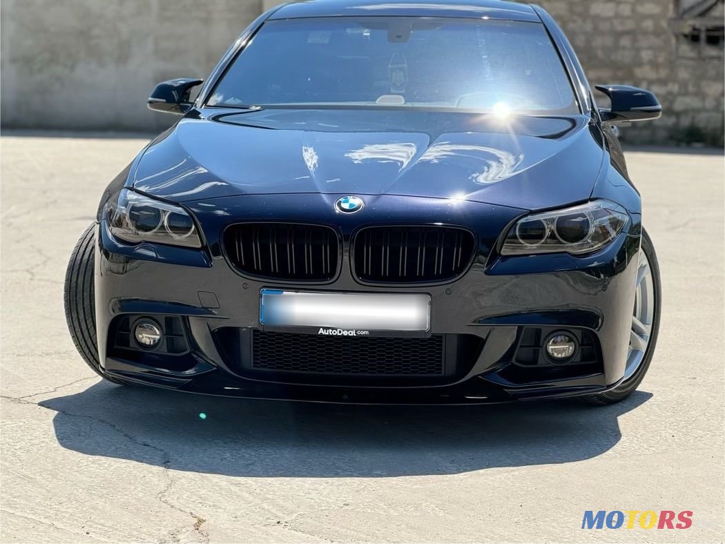 2016' BMW 5 Series photo #6