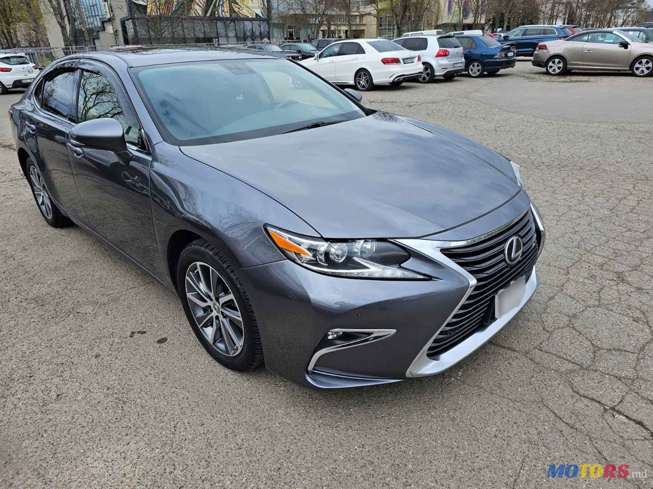 2016' Lexus Es Series photo #1