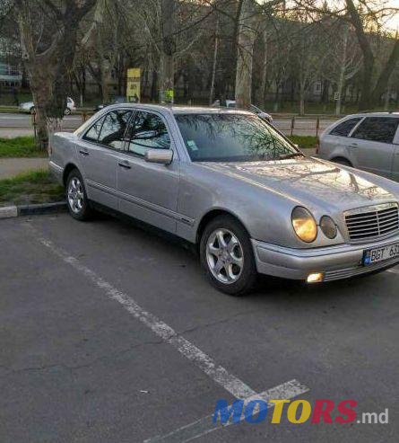 1998' Mercedes-Benz E photo #1
