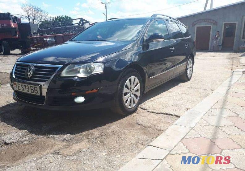 2009' Volkswagen Passat photo #1