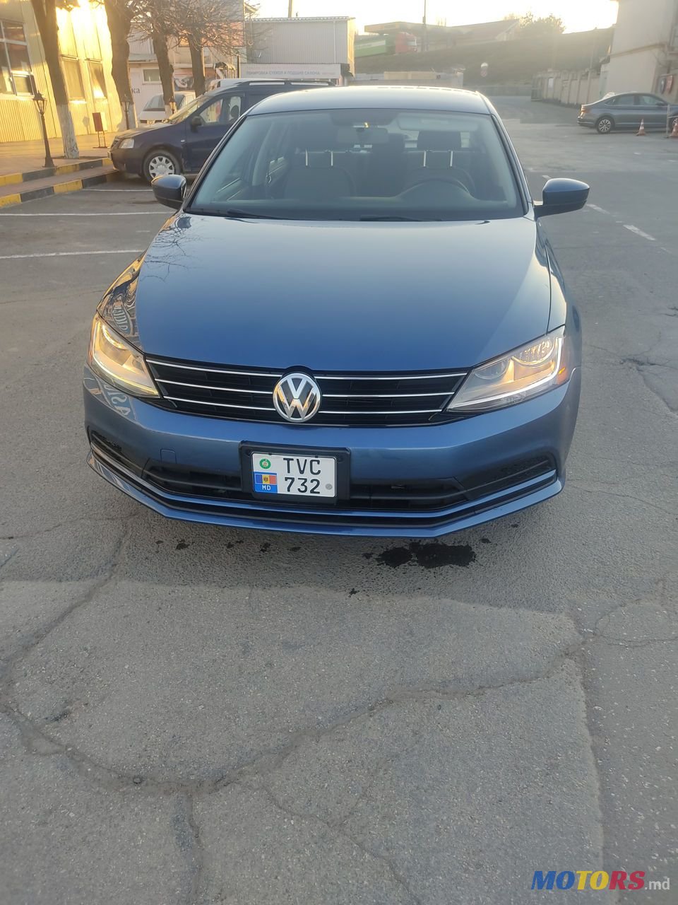 2017' Volkswagen Jetta photo #2