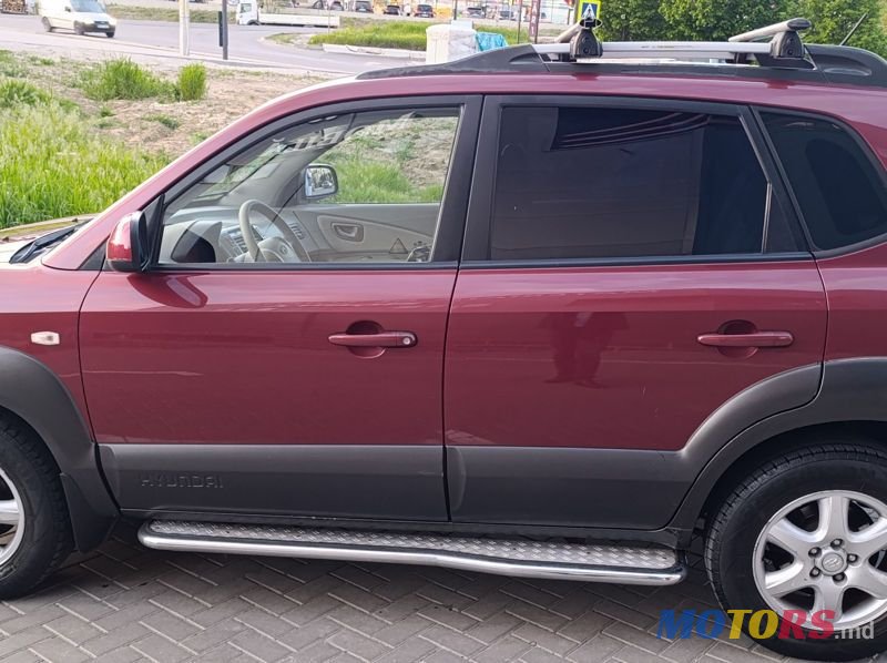 2006' Hyundai Tucson photo #5