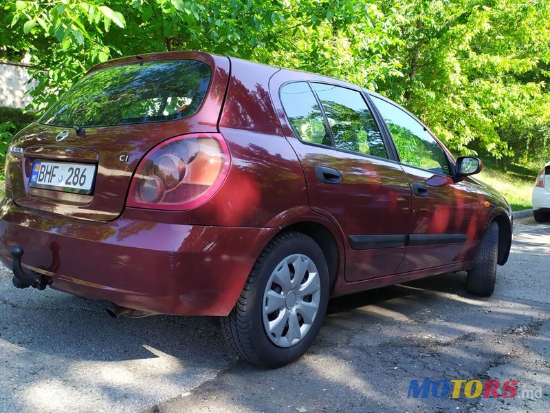 2005' Nissan Almera photo #3