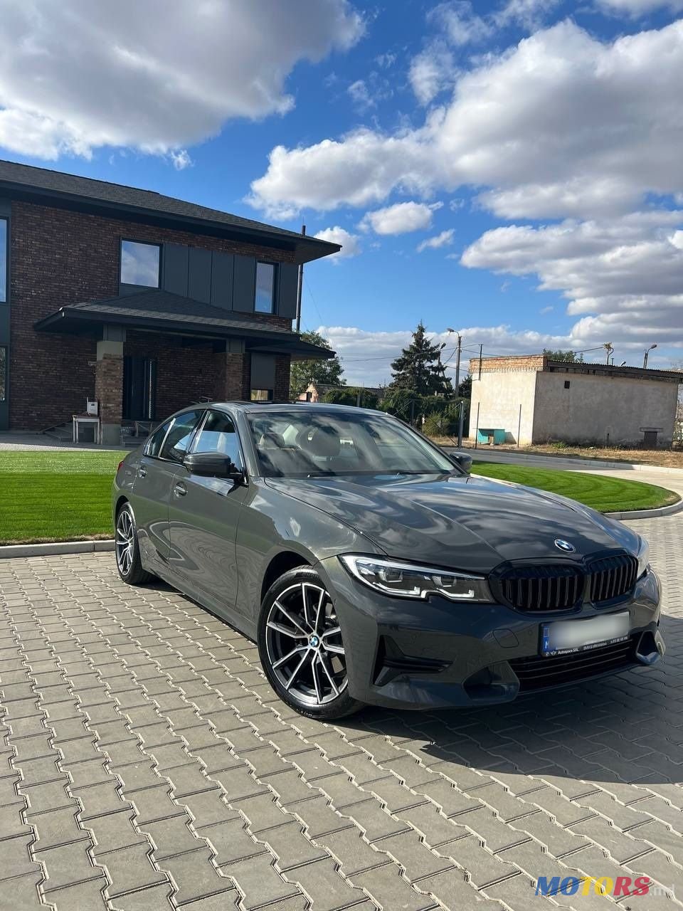 2020' BMW 3 Series photo #2