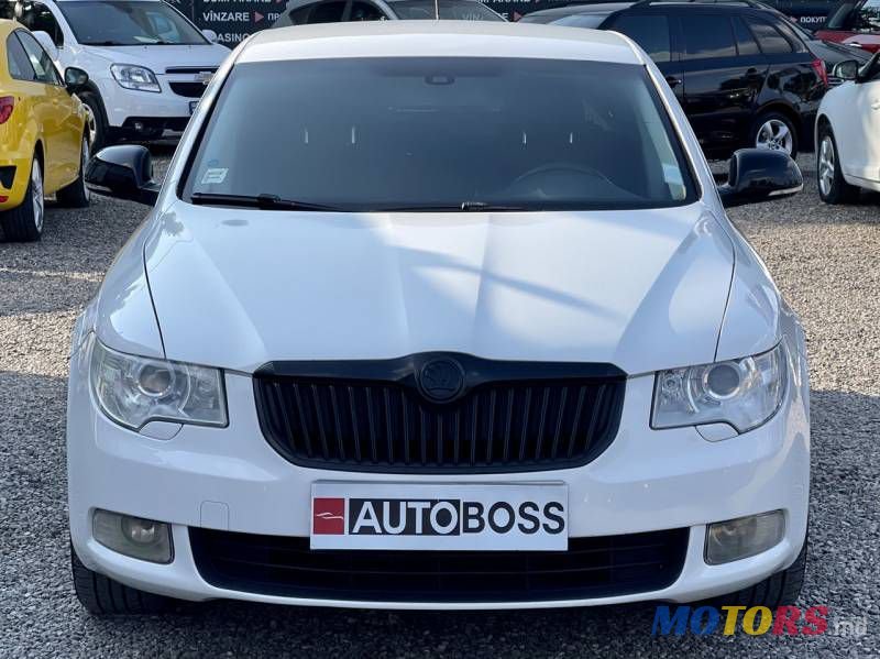 2009' Skoda Superb photo #2