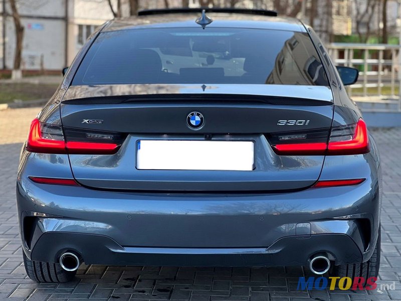 2021' BMW 3 Series photo #5