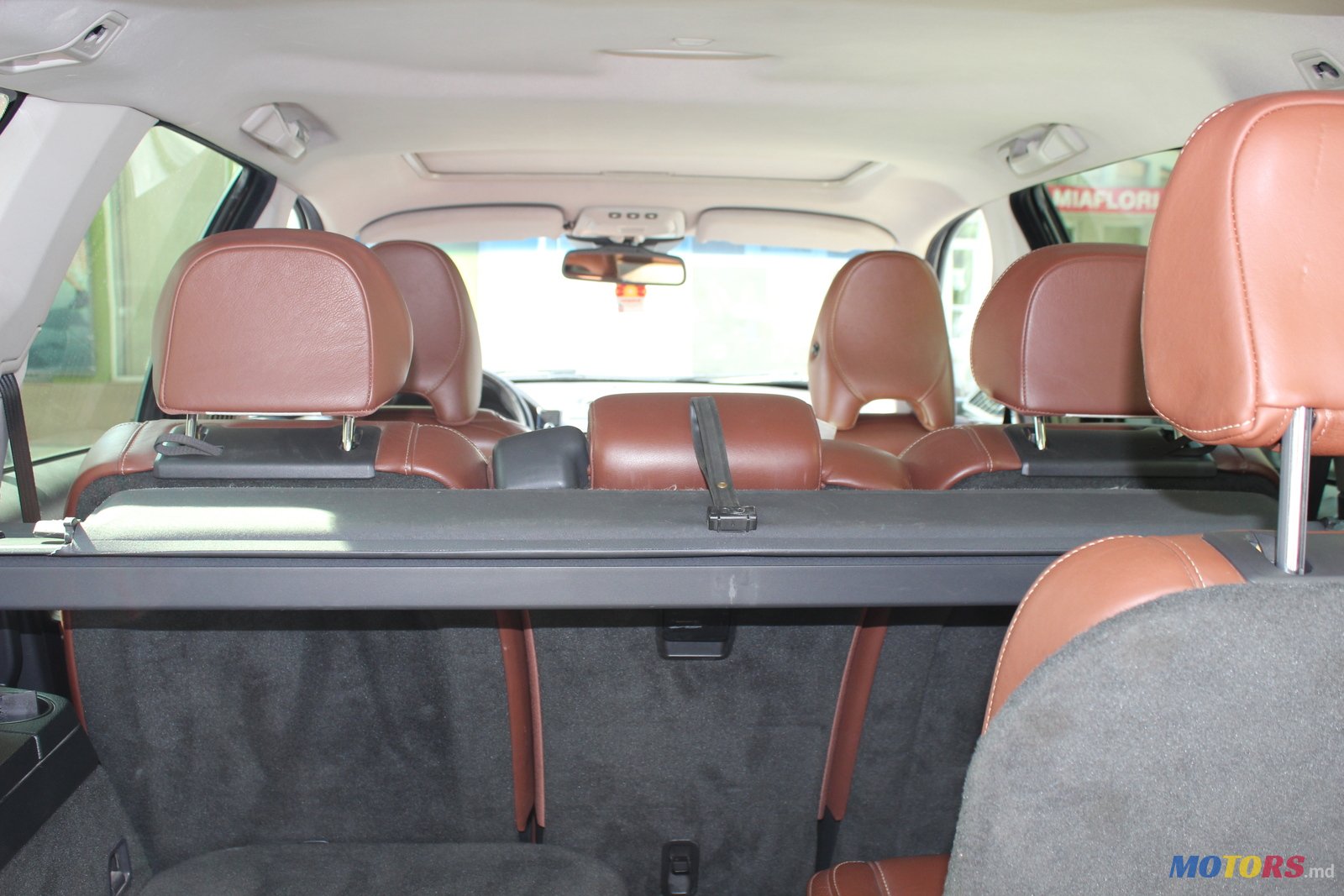 2009' Volvo XC90 Executive photo #6