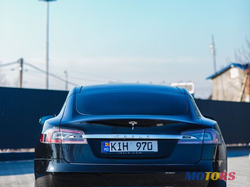2015' Tesla Model S photo #4