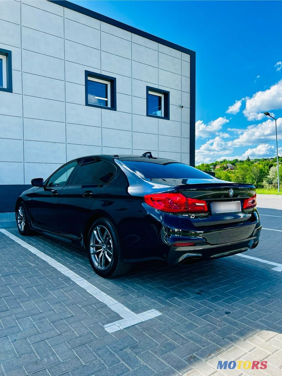 2018' BMW 5 Series photo #5