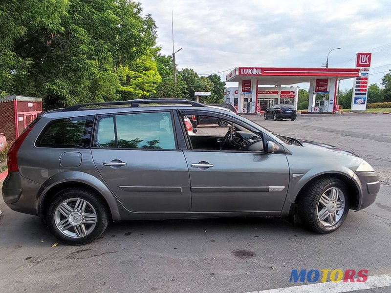 2004' Renault Megane photo #5