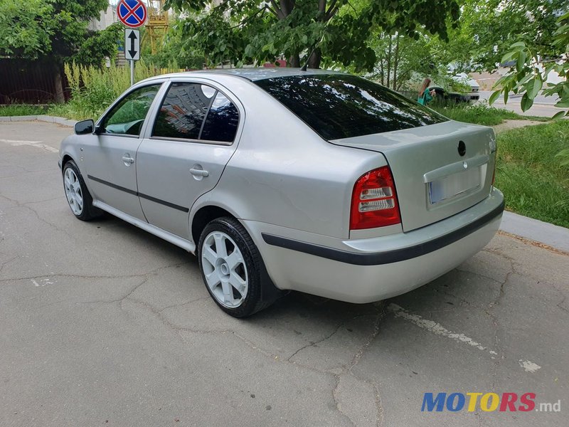 2004' Skoda Octavia photo #4