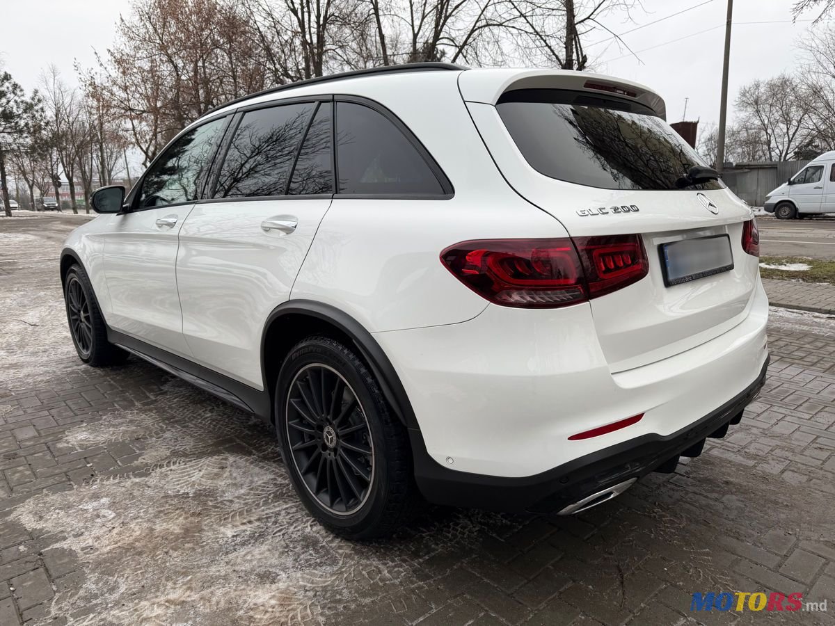 2020' Mercedes-Benz GLC photo #5
