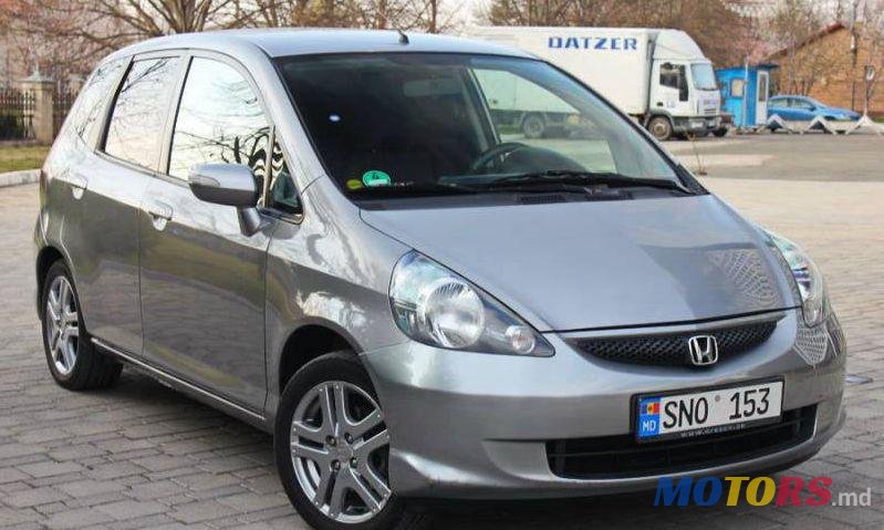 2006' Honda Jazz photo #1