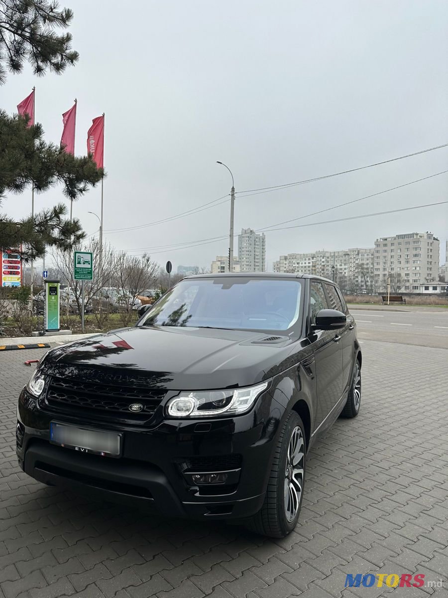 2017' Land Rover Range Rover Sport photo #4