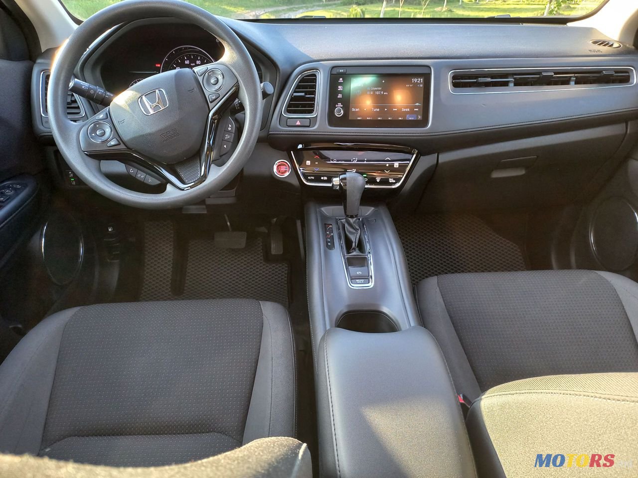 2019' Honda HR-V photo #4