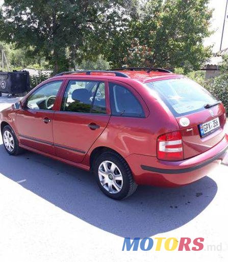 2005' Skoda Fabia photo #2