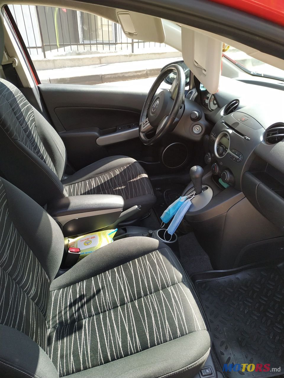 2009' Mazda 2 photo #6