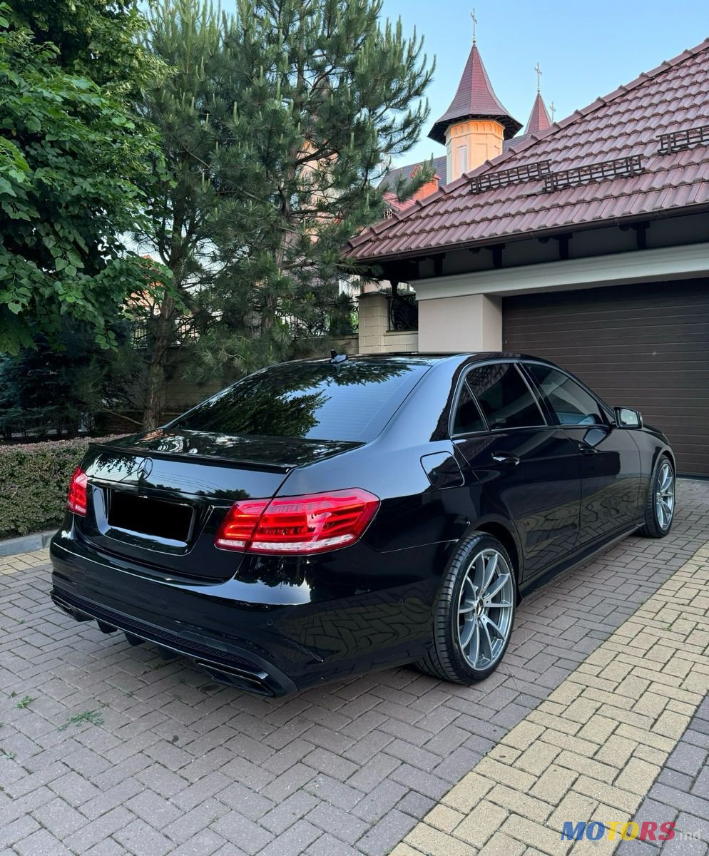2014' Mercedes-Benz E-Class photo #6