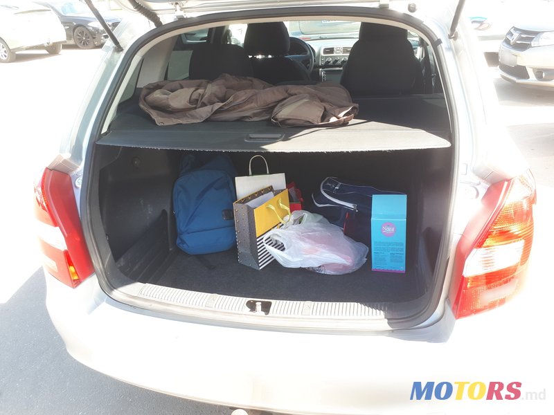 2009' Skoda Fabia Combi photo #7