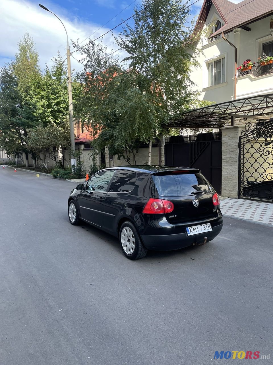 2005' Volkswagen Golf photo #3