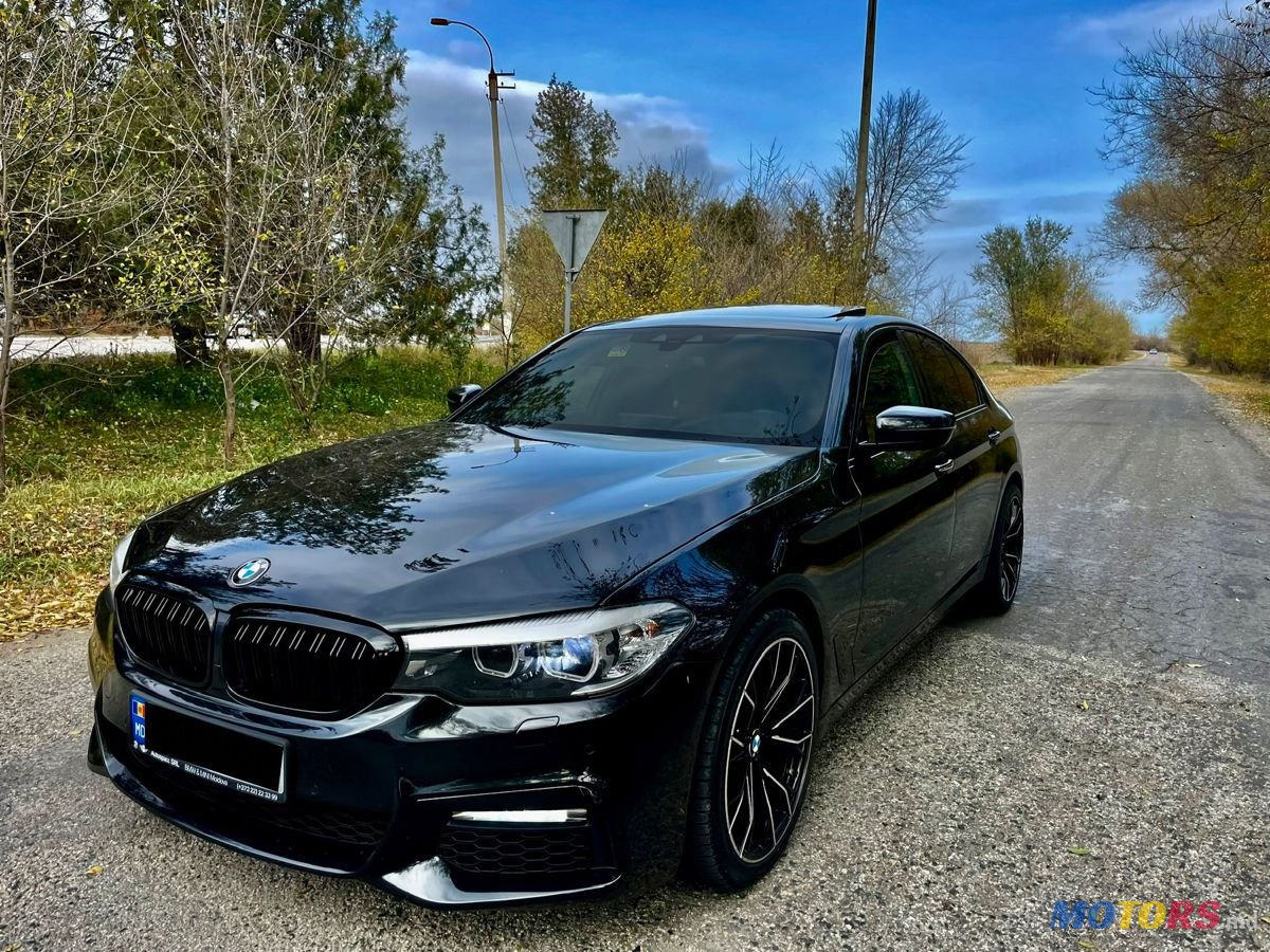 2018' BMW 5 Series photo #1