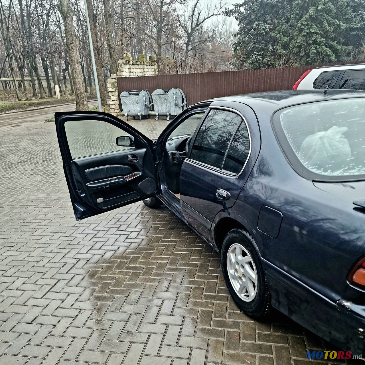 1995' Nissan Maxima photo #3