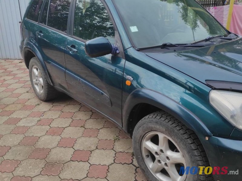 2002' Toyota RAV4 photo #4