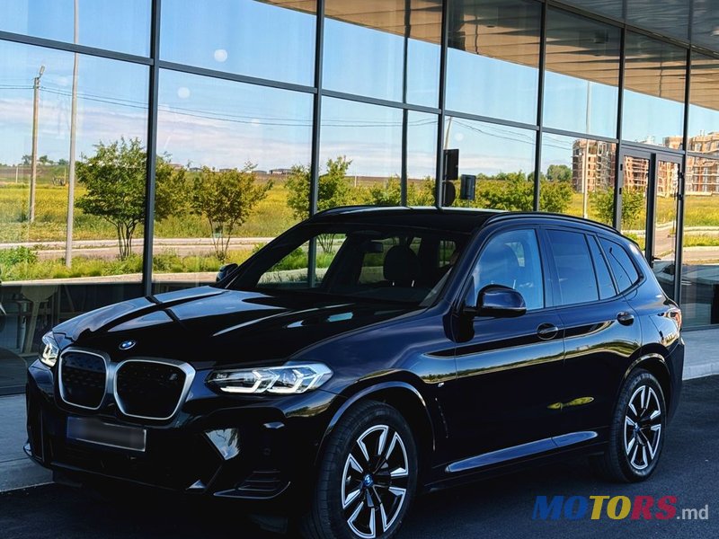2023' BMW iX3 photo #1