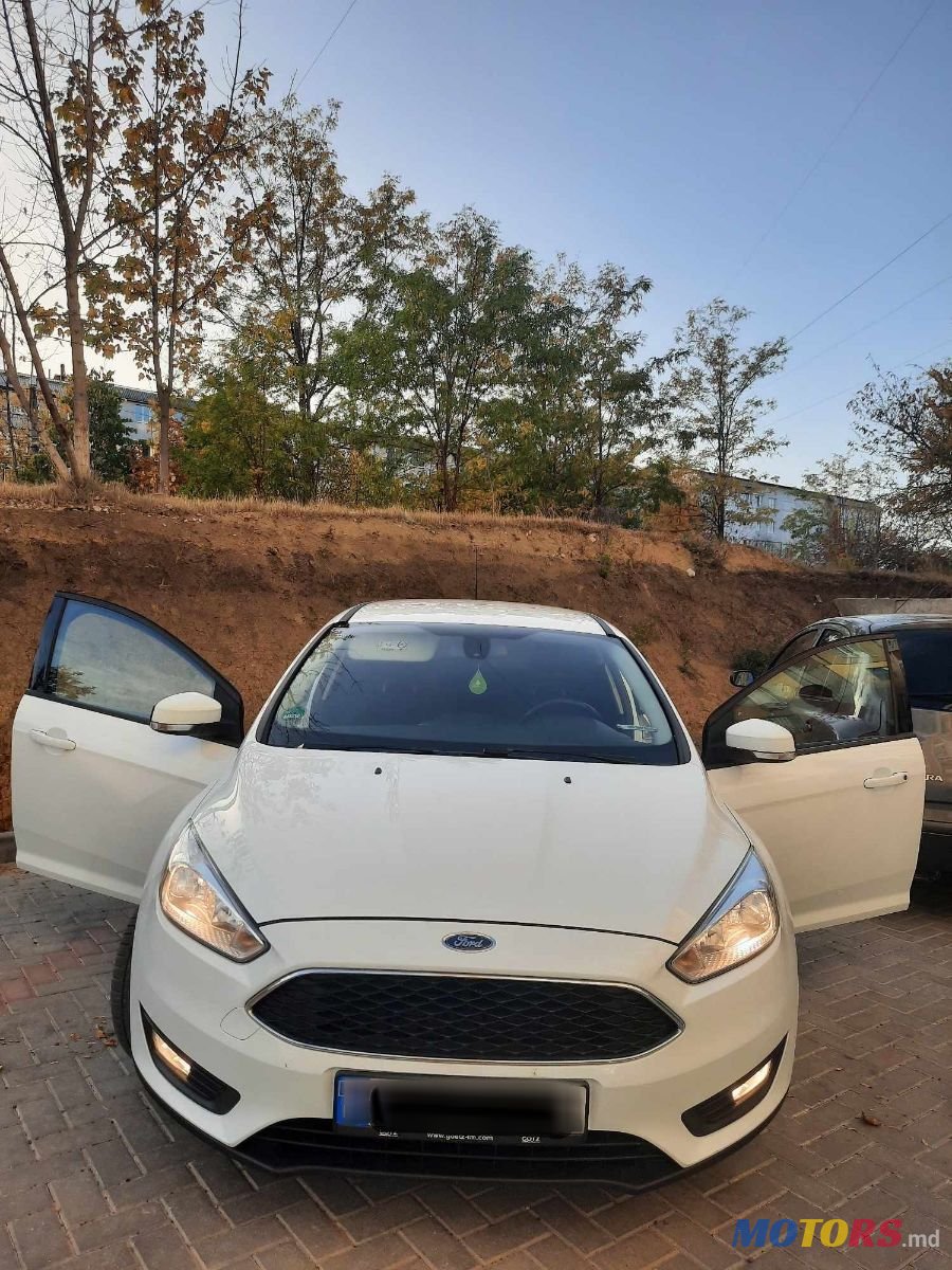 2016' Ford Focus photo #1