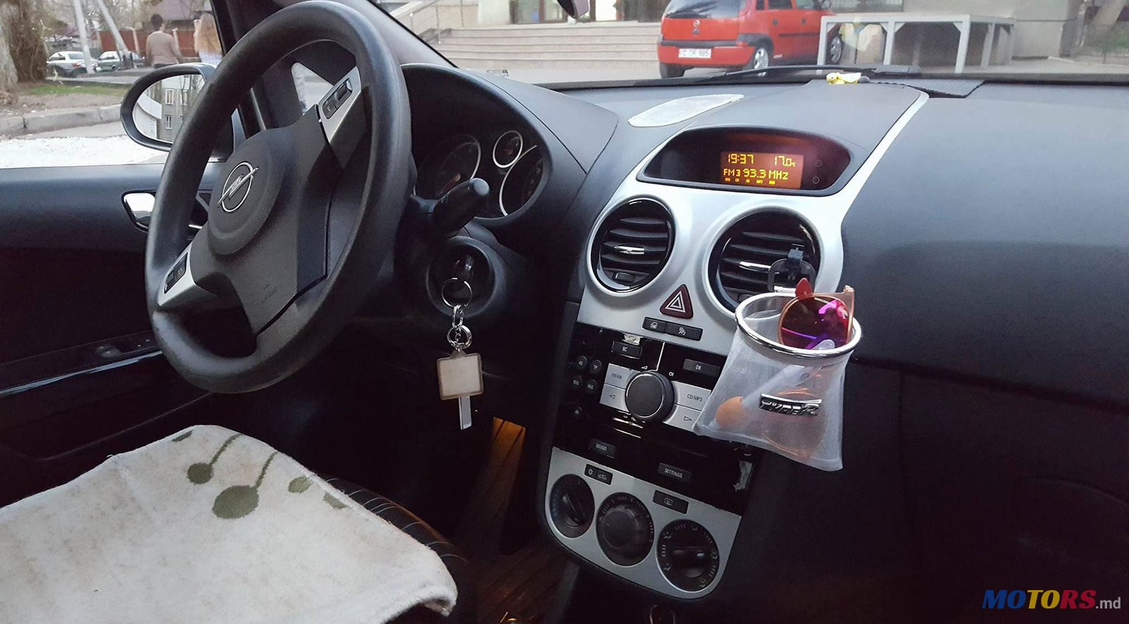 2008' Opel Corsa photo #5