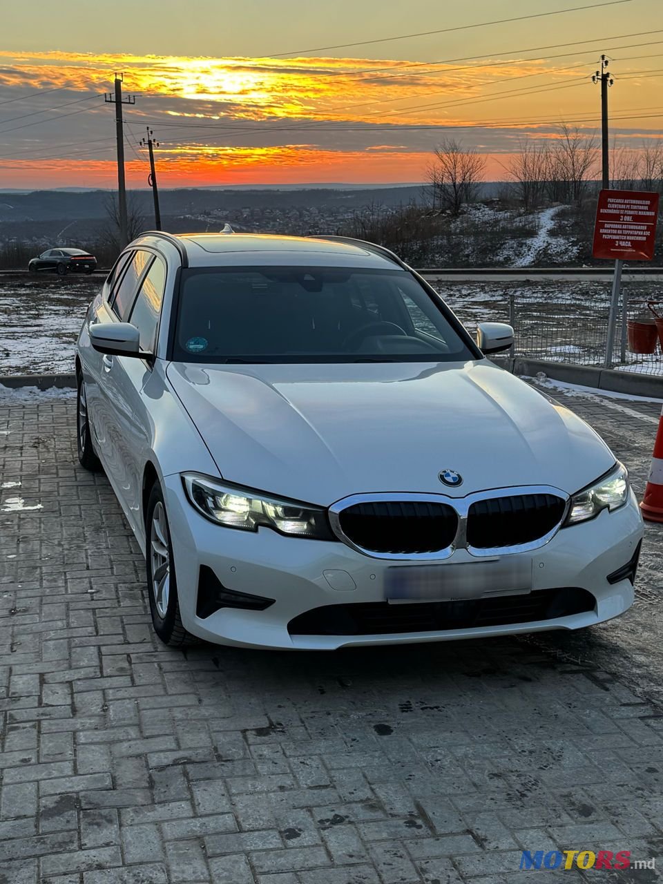 2020' BMW 3 Series photo #3