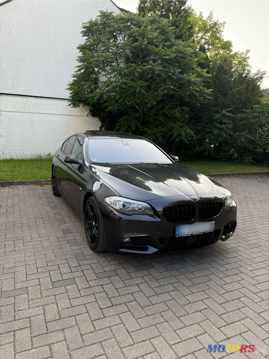 2012' BMW 5 Series photo #1