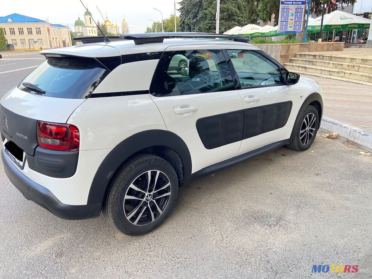 2014' Citroen C4 Cactus photo #4