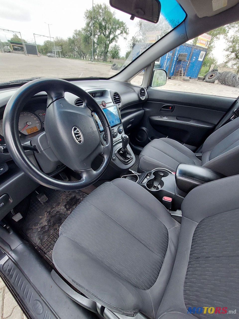 2007' Kia Carens photo #3