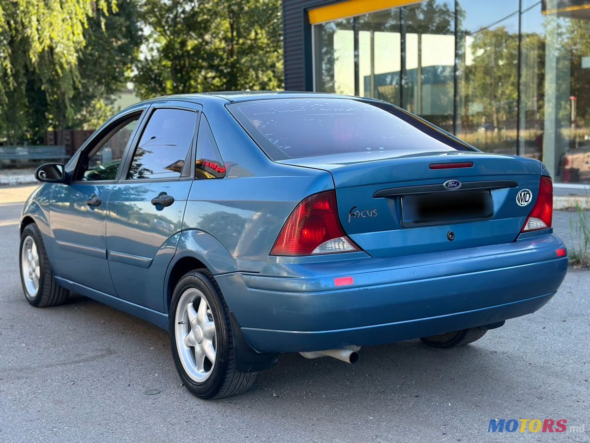 2000' Ford Focus photo #4