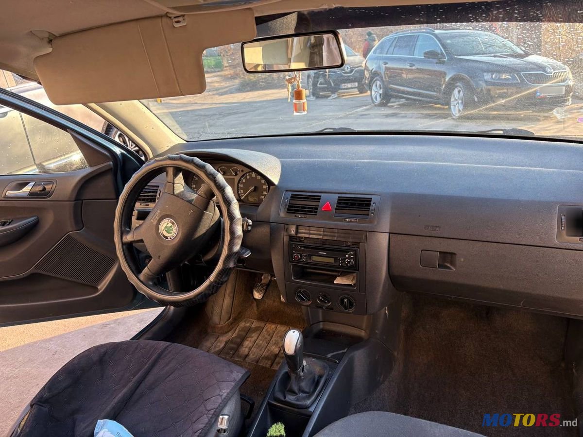 2003' Skoda Fabia photo #3