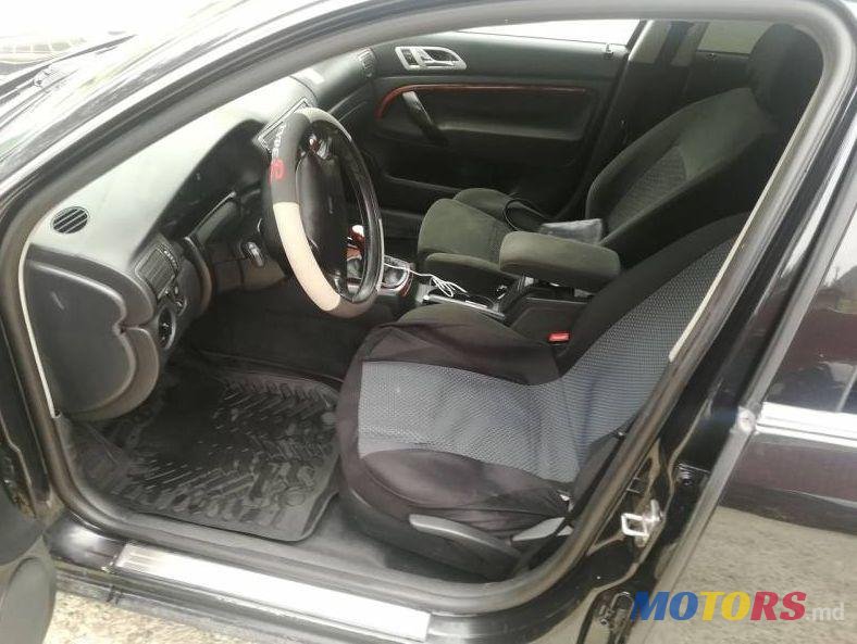 2003' Skoda Superb photo #3