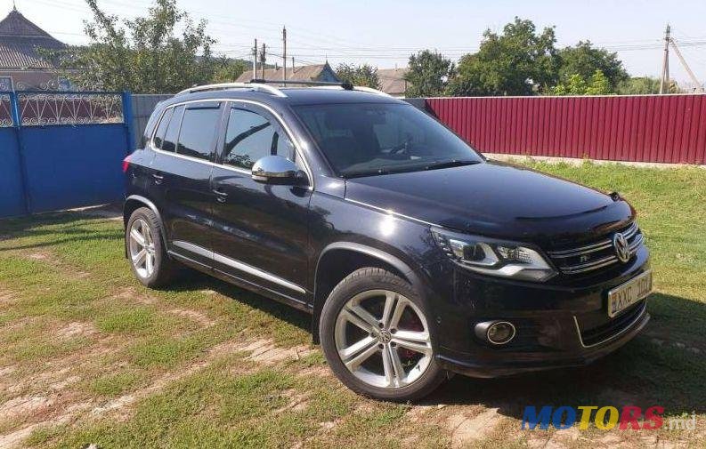 2013' Volkswagen Tiguan photo #1